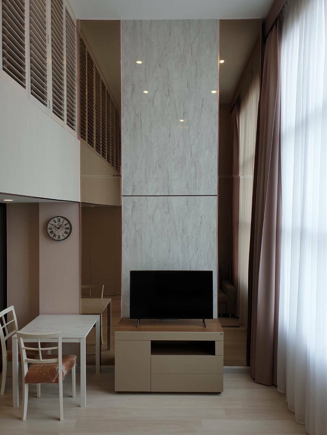 Knightsbridge Prime Sathorn | 📌ทำเลดีติด BRT อาคารสงเคราะห์ ใกล้ BTS ช่องนนทรี  #New Focus