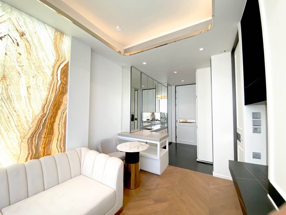 28 Chidlom | Ultra-Luxury & Sophisticated #HL