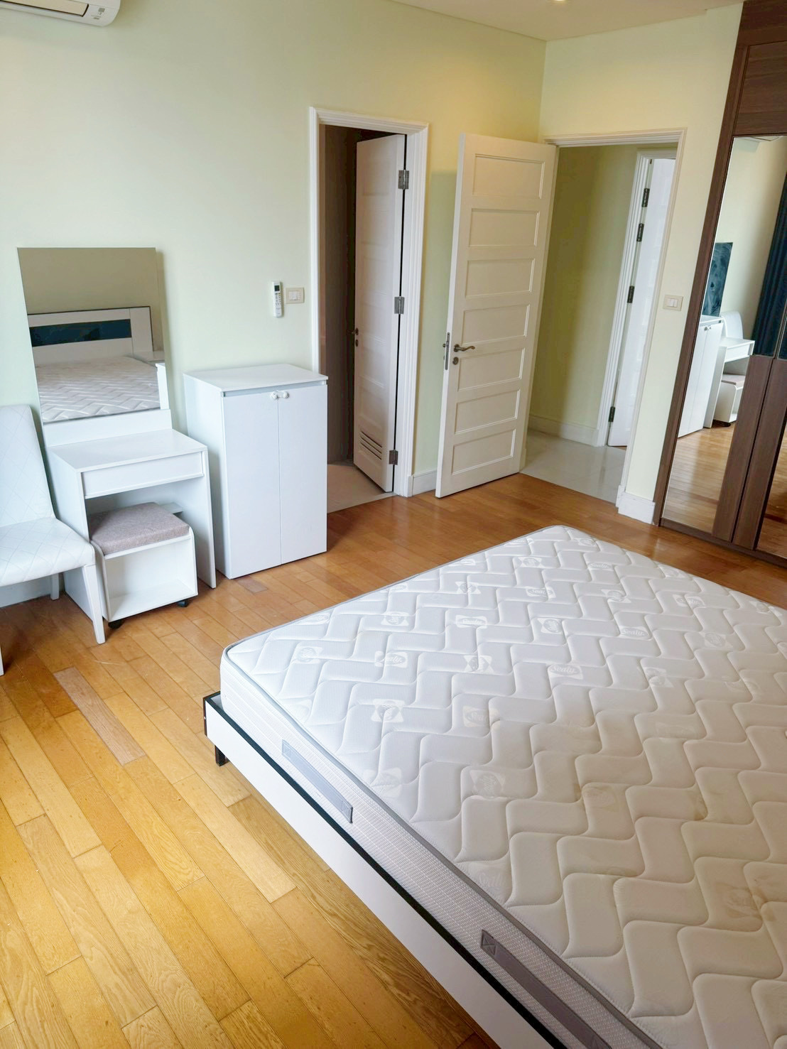 Aguston Sukhumvit 22 | Best Price Pet Friendly 🐶😸🚝close to BTS Phromphong #HL Focus