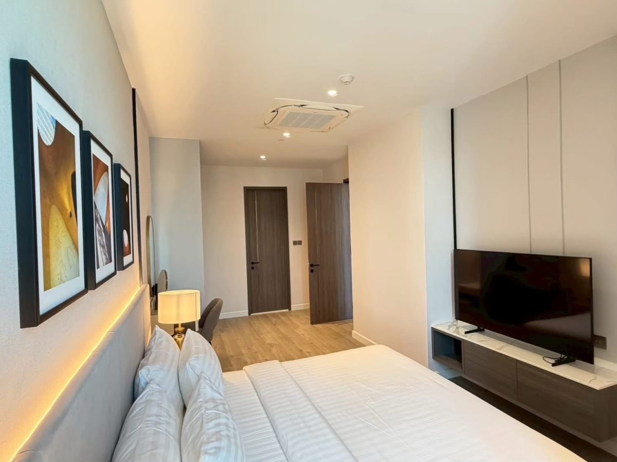 Supalai Icon Sathorn | READY TO MOVE IN Near by :  800m. From MRT. Lumpini 🚊 1 Km. From. BTS Chong Non Sri. #New Focus