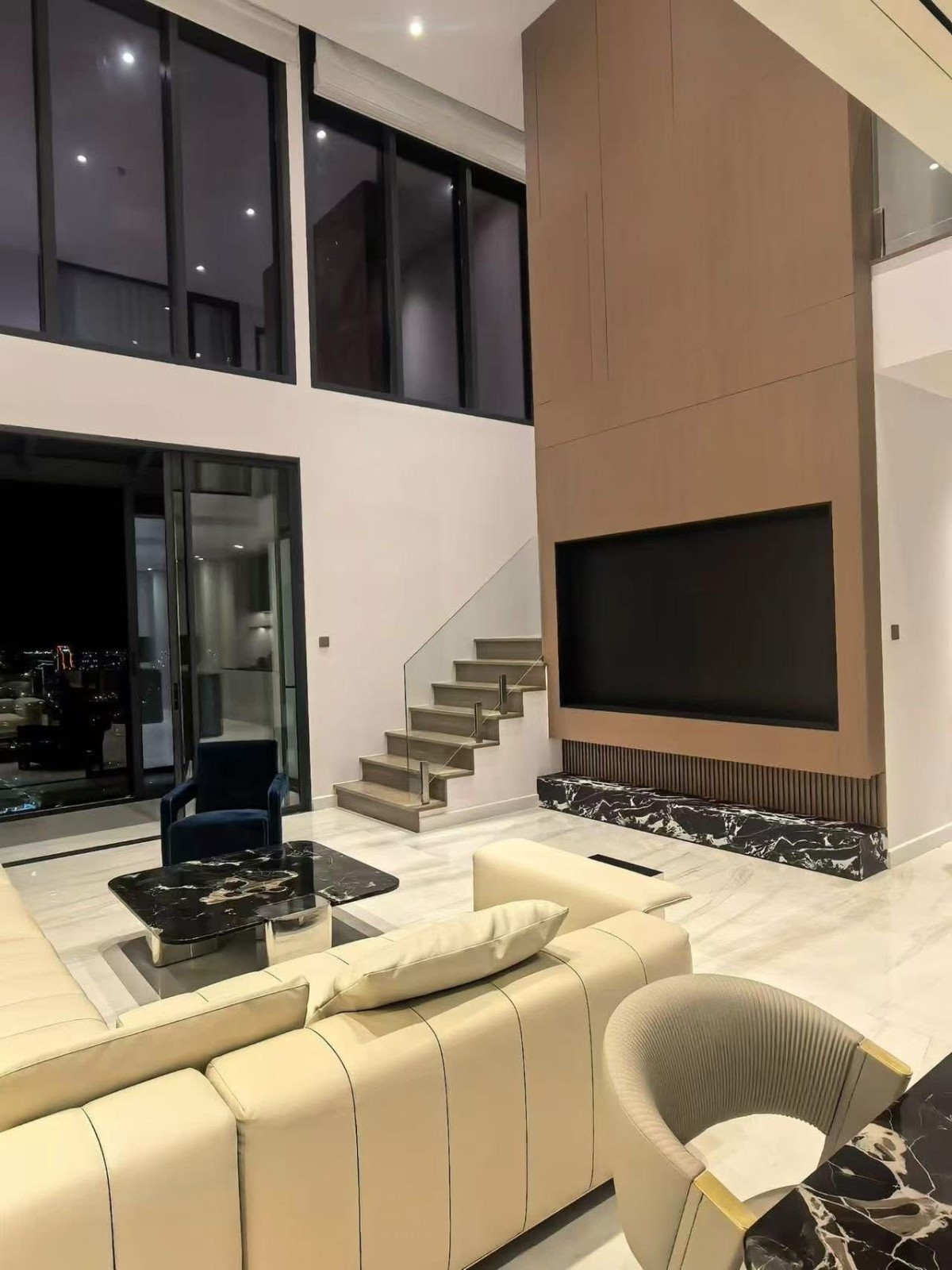 Supalai Icon Sathorn | Penhouse 2 ชั้น ห้องใหม่ ตกแต่งใหม่ #HL Focus
