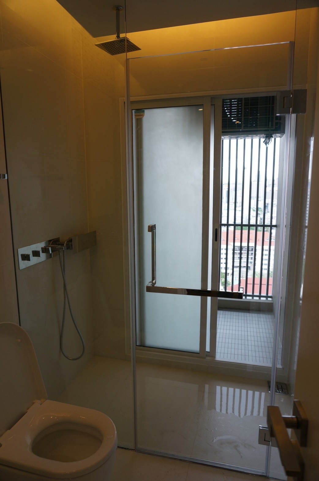 The Room Sukhumvit 21 | ห้องสวยชั้นสูง !!! วิวสวยโปร่งสงบ เห็นต้นไม้เขียว !!! High floor unit Green View #HL Focus