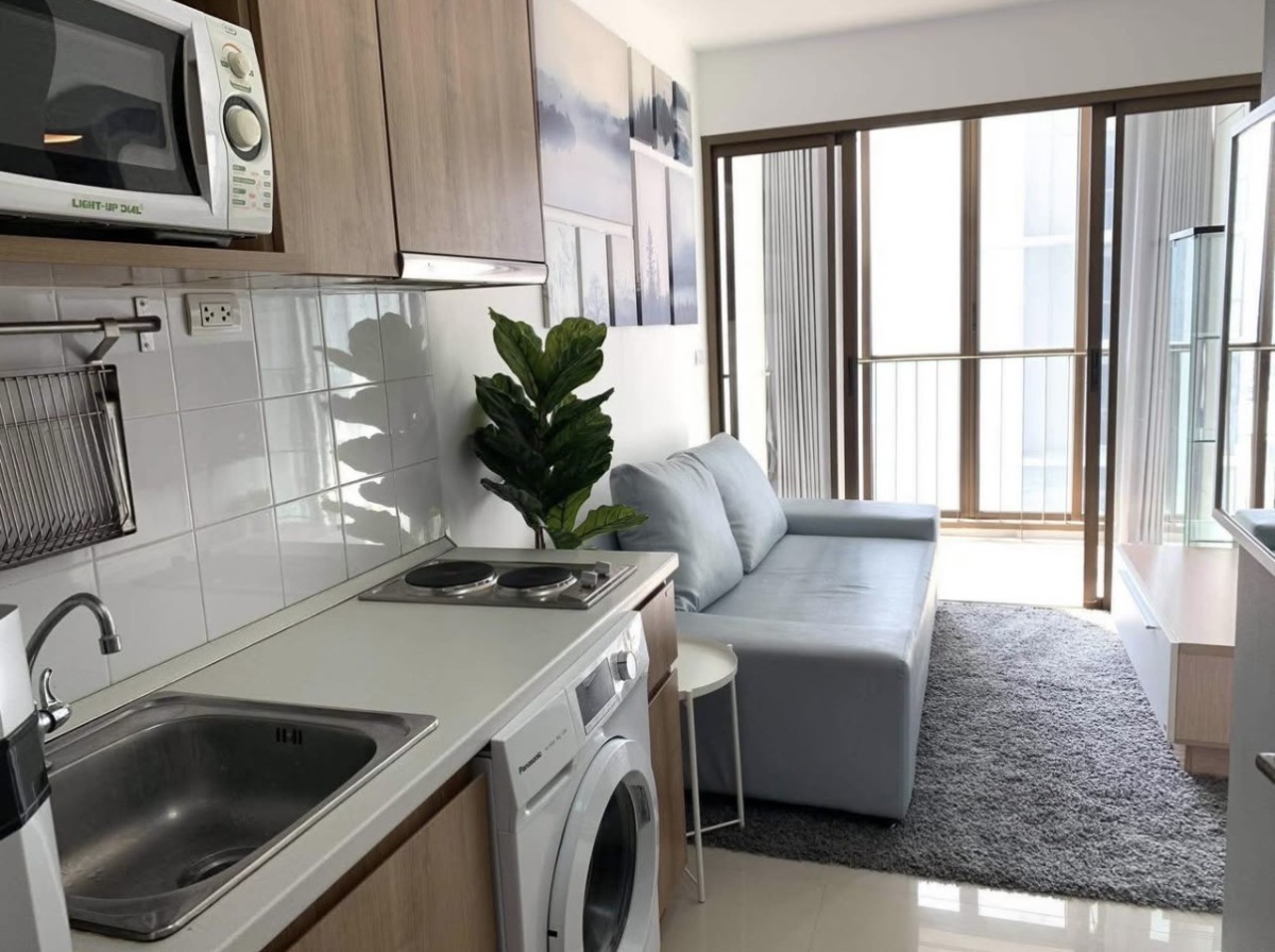 The Empire Place 🚗 Walking distance to Empire Building, Tops, and elite schools #HL Focus