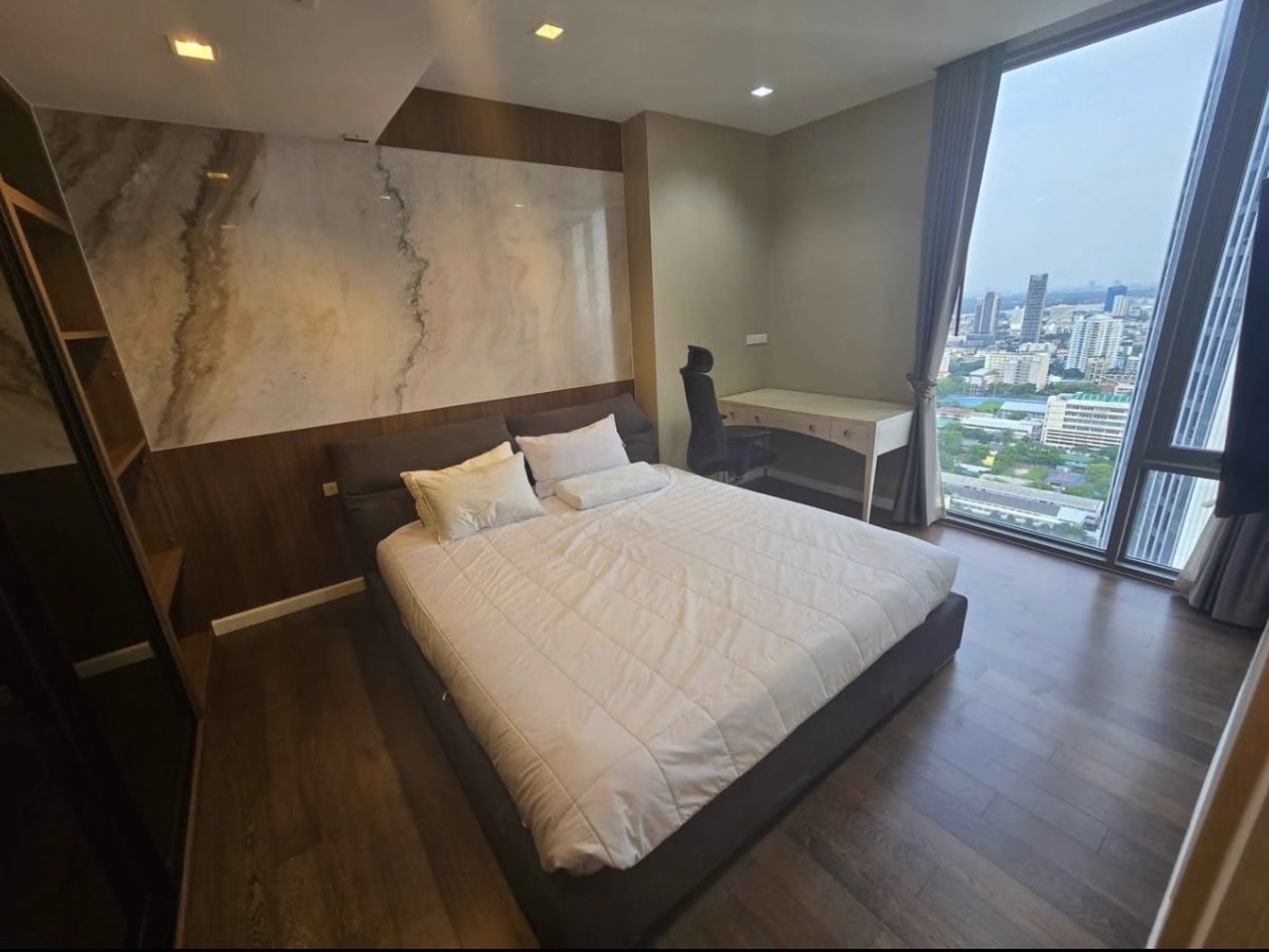 Nara 9 by Eastern Star | เฟอร์นิเจอร์ครบ เครื่องใช้ไฟฟ้าครบ มี WiFi ใกล้ BTS ช่องนนทรี #HL Focus