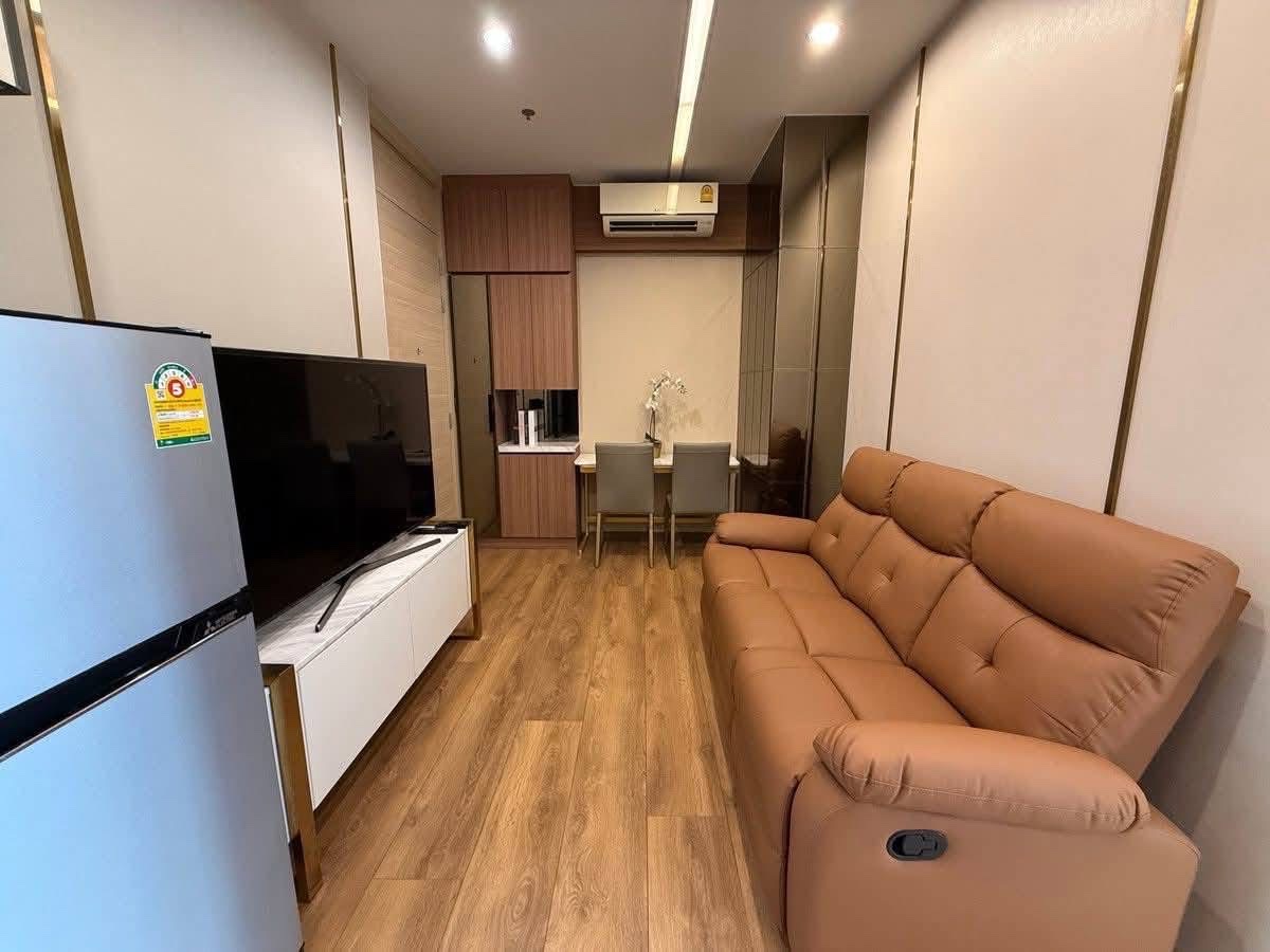 Park Origin Phrom Phong | 🚝ใกล้ BTSพร้อมพงษ์ # HL Focus