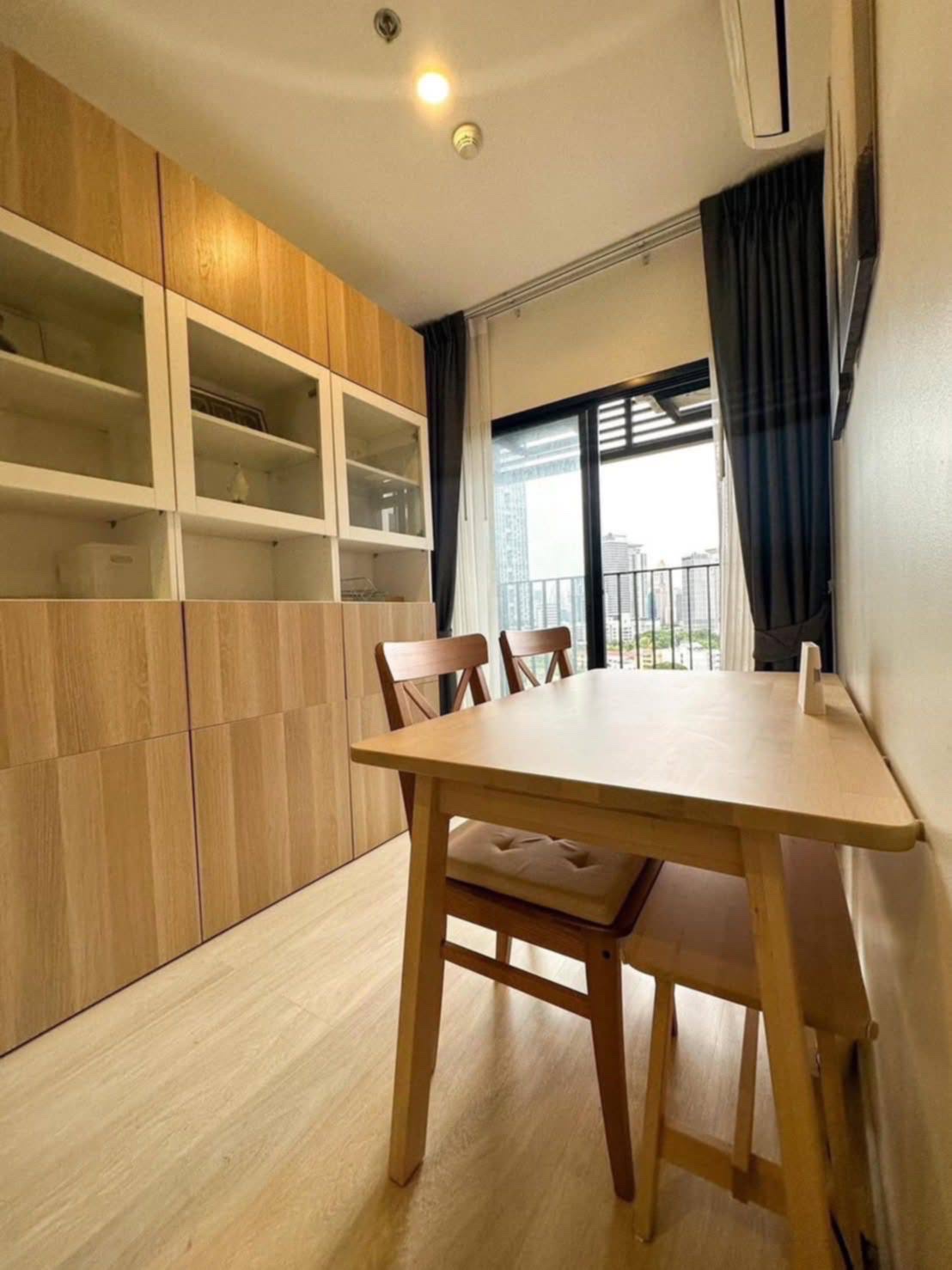Knightsbridge Prime Sathorn  | ใกล้ BTS ช่องนนทรี #New Focus