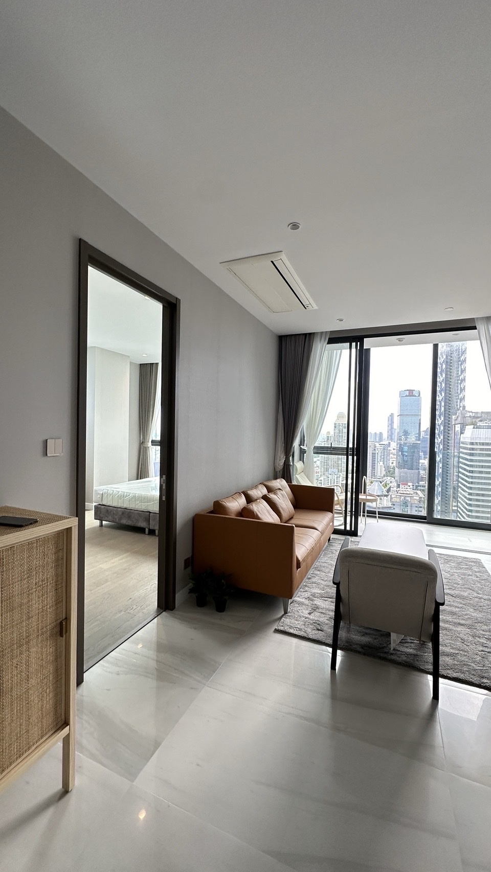 Supalai Icon Sathorn | Fully Furnished, Move-in-ready 850m to BTS Chong Nonsi and MRT Lumpini #HL Focus