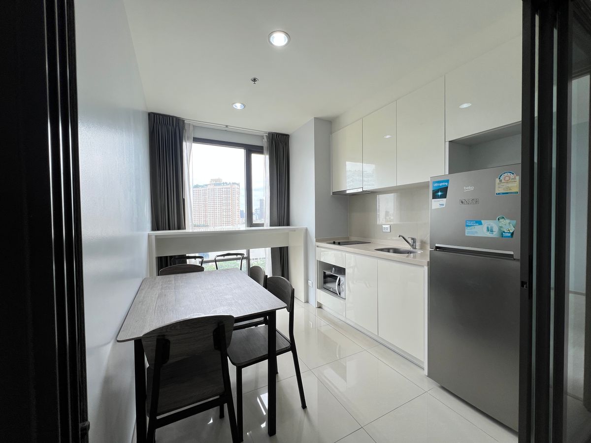 Rhythm Sukhumvit 42 | 🚝ใกล้ BTS เอกมัย เพียง 5 นาทีเท่านั้น ติดห้าง Gateway Ekkamai #New #Mar