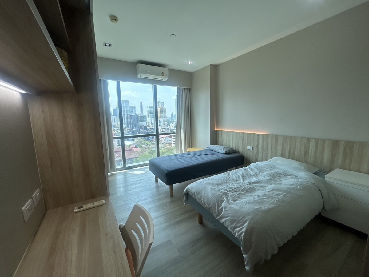 The Room Sukhumvit 21 | Large Living Space in Prime Sukhumvit (Asoke) #FC