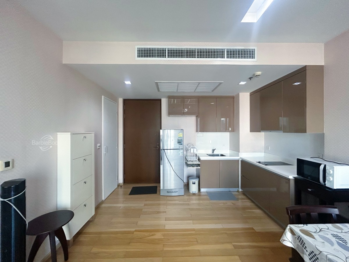 Siri at Sukhumvit | Nice room High floor 🚝ใกล้ BTS Thonglor 0m #Old Focus