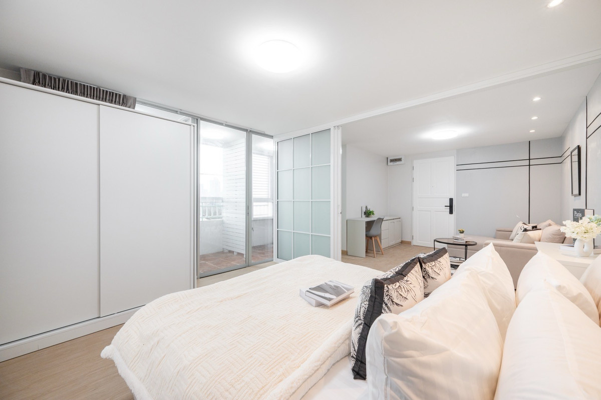ratchada city condo | 🚝ใกล้ BTS,MRTห้วยขวาง #HL