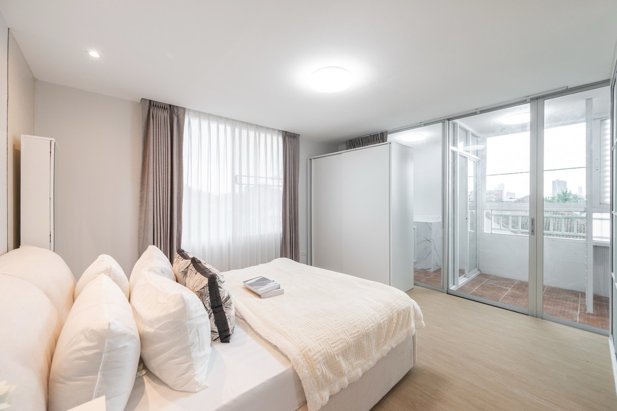 ratchada city condo | 🚝ใกล้ BTS,MRTห้วยขวาง #HL