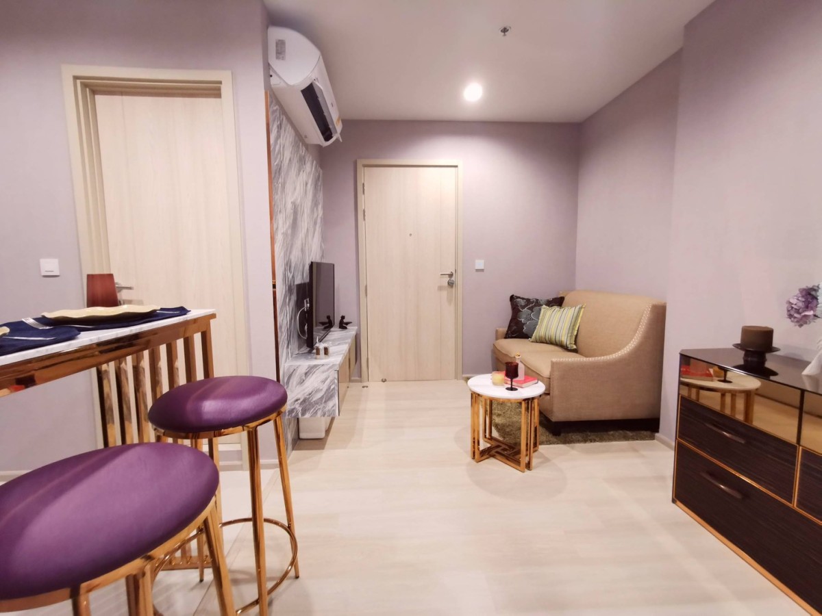 Life One Wireless | One Bed plus size on Wirelss Road Nice facing and decorated #HL Focus