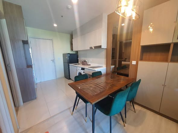 Life One Wireless | Rare unit !! Sky-High Luxury with Breathtaking Views #HL Focus