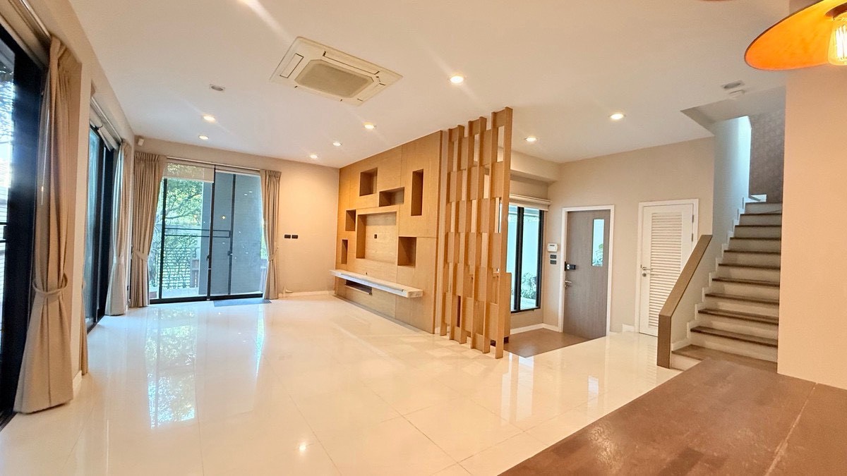 Private Nirvana Residence | โซนส่วนตัวพิเศษ – มีเพียง 3 หลัง หน้าสวน และใกล้สระว่ายน้ำเกลือของโครงการ