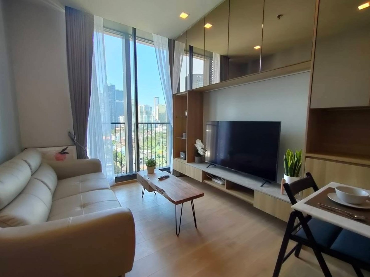 Noble Around 33 | Nice room ✨ New condo 🚝ใกล้ BTS Phromphong 300m #HL