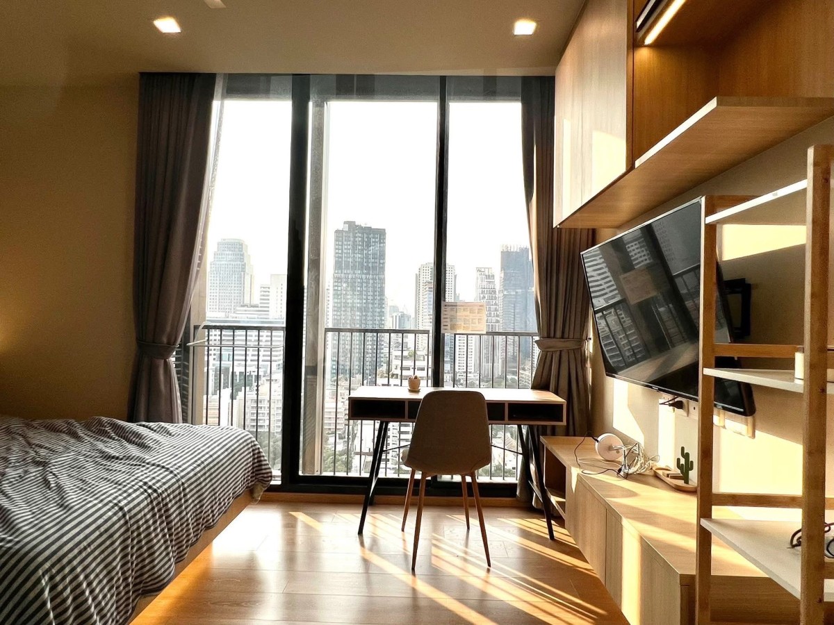 Noble Around 33 | Nice room ✨High floor 🚝ใกล้ BTS Phromphong #Old