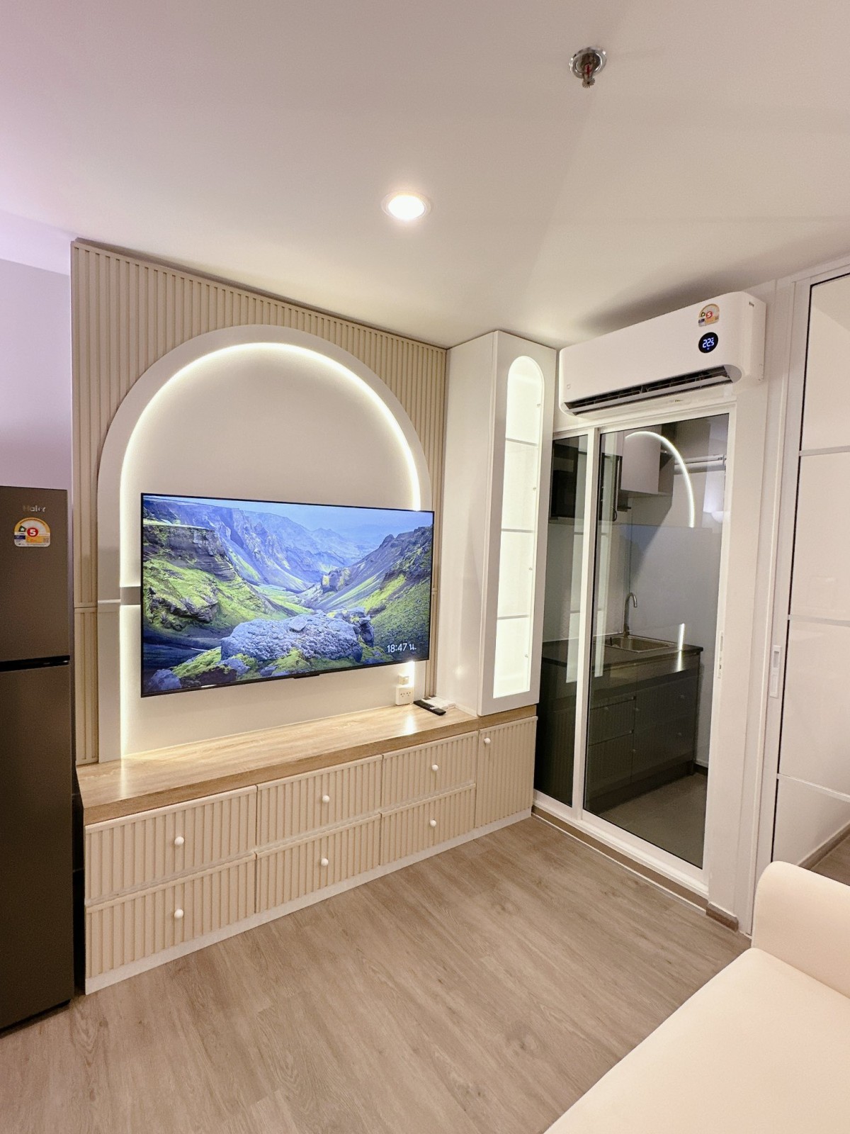 Regent Home Bangna | 🚝ใกล้ BTS บางนา ห้องสวยว่างพร้อมอยู่ สนใจนัดชมห้องติดต่อเข้ามาได้เลย