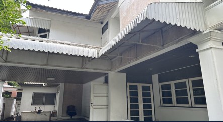 ที่ดินย่านสุขุมวิท - ทองหล่อ ใกล้ BTS เอกมัย | ทำเล Prime Area ดีมานด์สูง