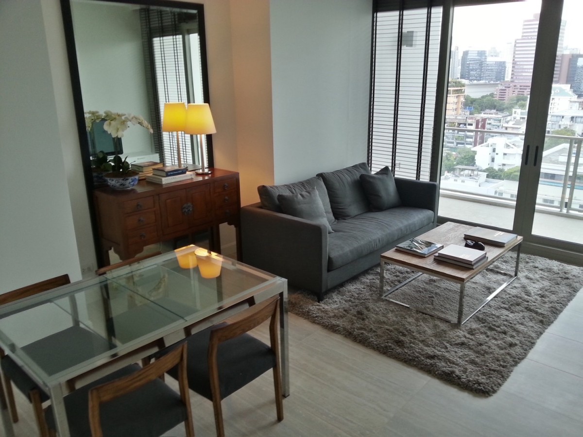 185 rajadamri | The Luxury of Rajadamri !! One bigbedroom #HL
