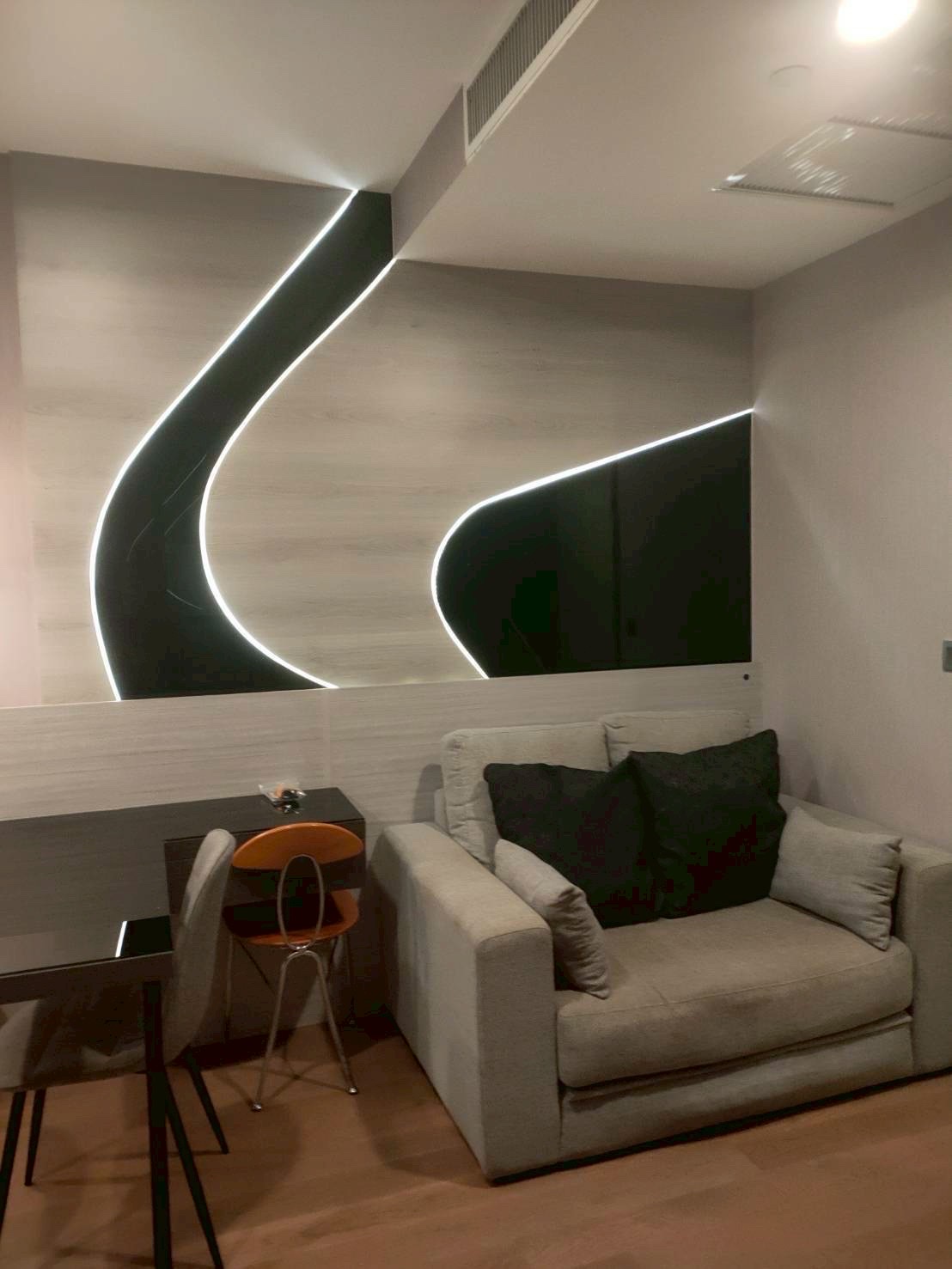 Ashton Asoke | Hot deal asoke Luxury with Double transportation BTS/MRT  !!