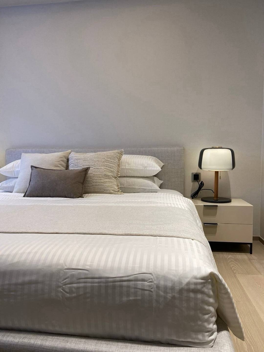 Tonson One Residence | Low floor luxury lover unit !! Come with garden comfortable view