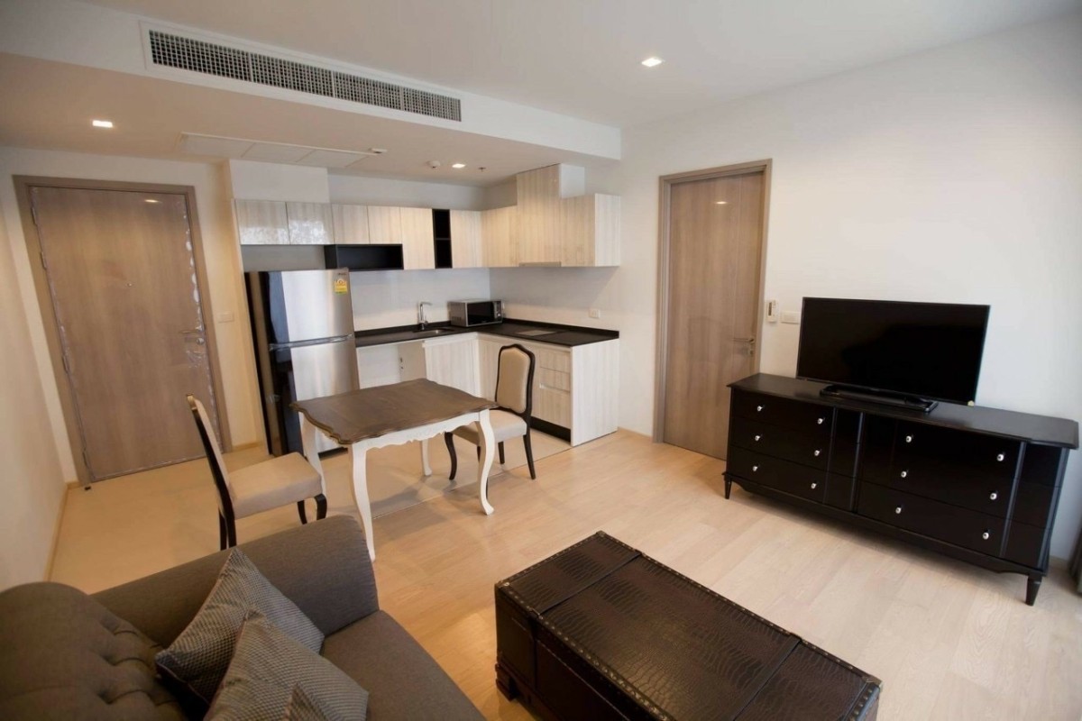 HQ Thonglor by Sansiri | Big space ✨🚝ใกล้ BTS Thonglor