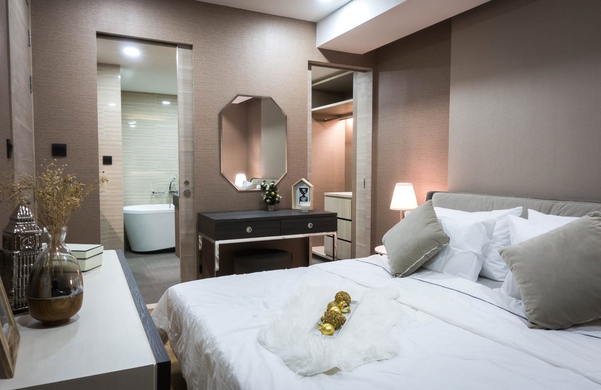 Klass Langsuan | Lowrise Lover in langsuan luxury decorated