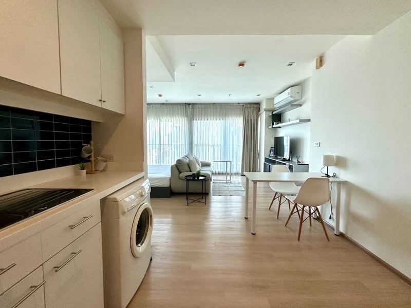 Noble Remix | Best Price Beautiful room 🚝Connect to BTS Thonglor