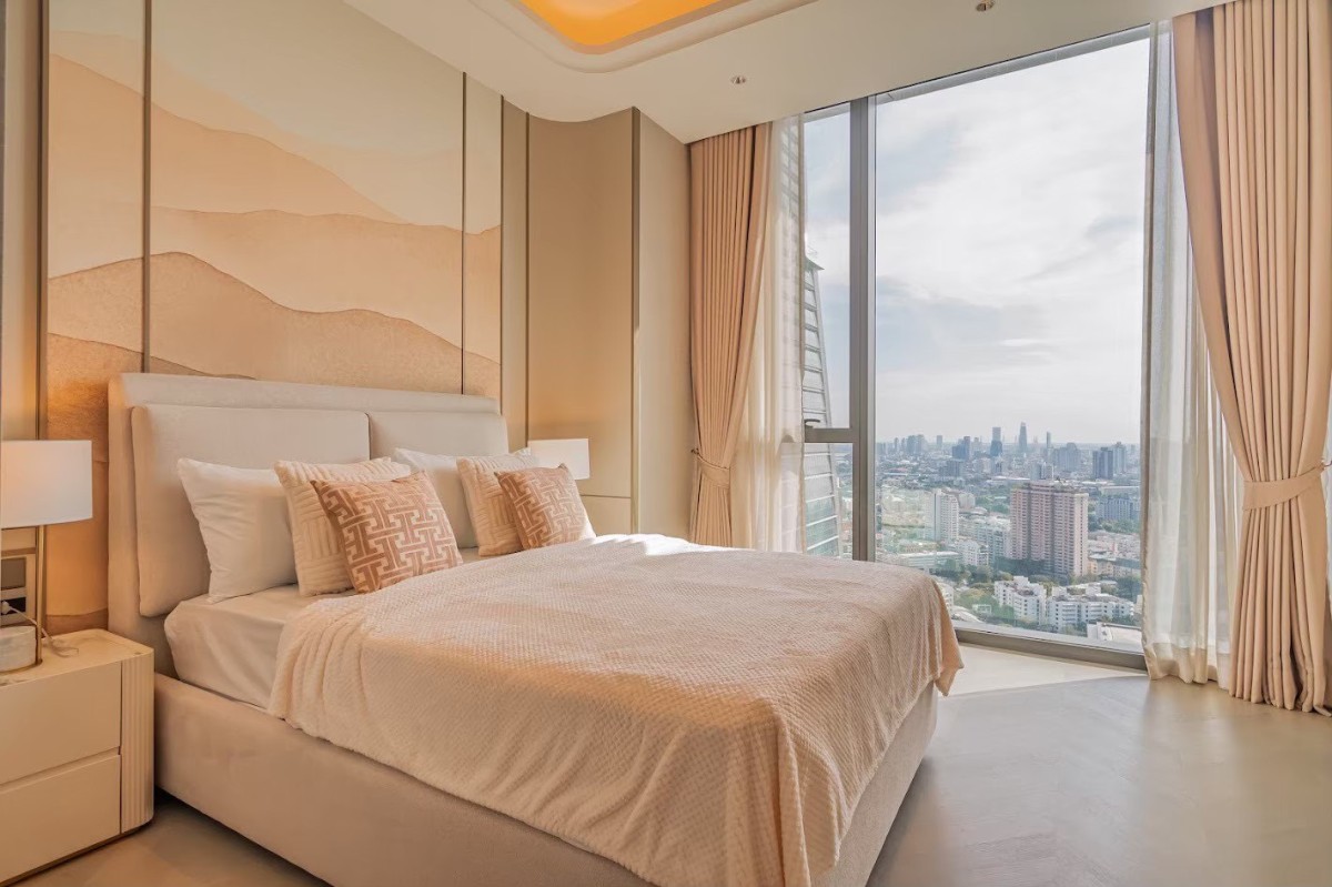 One89 Bangkok at The Ritz-Carlton Hotel, Bangkok | วิวสวนลุมพินีแบบพาโนรามา