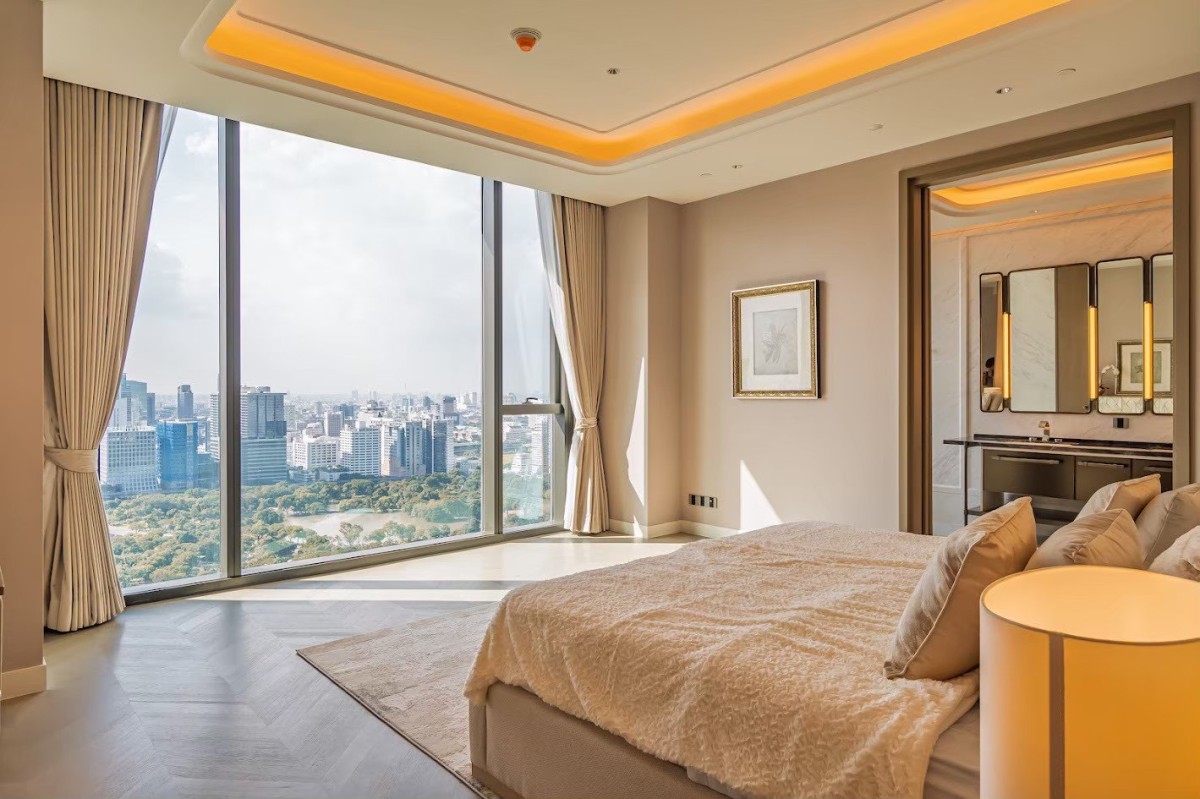 One89 Bangkok at The Ritz-Carlton Hotel, Bangkok | วิวสวนลุมพินีแบบพาโนรามา