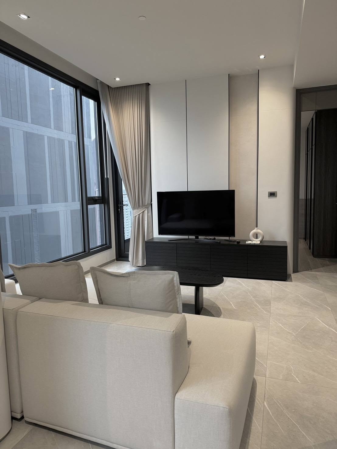 Hyde Heritage Thonglor | Luxury super high floor in front of the main road !! BTS thonglor