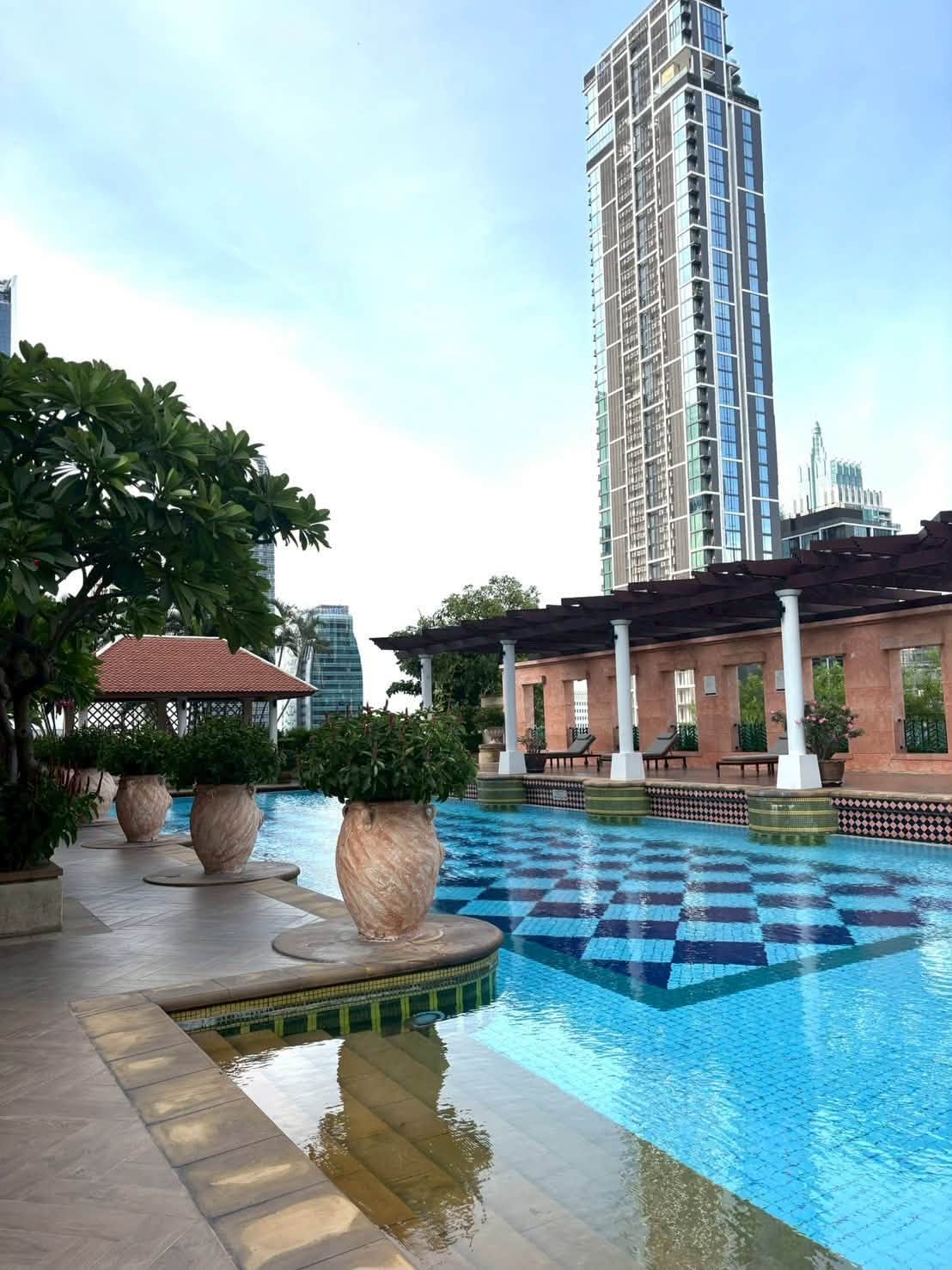 President Place | คุ้มกว่าเช่า คุ้มกว่านี้ไม่มีแล้ว !!! ราชดำริทำเลที่สุดของกรุงเทพ !!