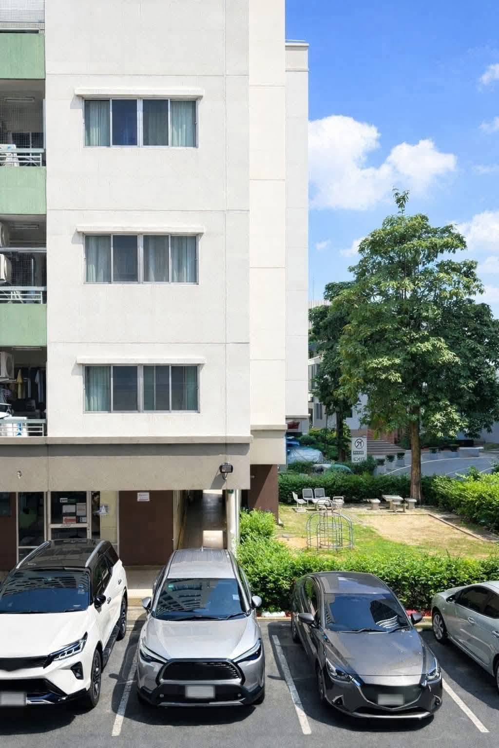 Lumpini Center Sukhumvit 77 | ทำเลดี เดินทางสะดวกใกล้ BTS อ่อนนุช ห้องใหญ่ พร้อมขายแล้ว