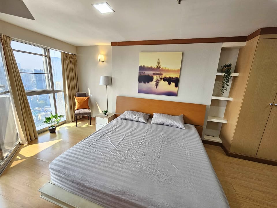 The Waterford diamond Sukhumvit 30/1  Between BTS Phrom Phong & Thong Lor | 1Bed Big Sized Prime Sukhumvit Location