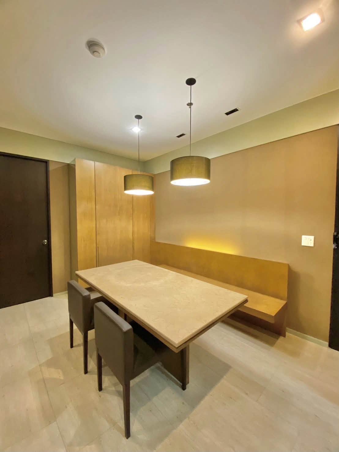 Citi Smart Sukhumvit 18 | Rare 3 Bed 3 Bath! CitiSmart Sukhumvit 18 | Steps to BTS Asoke & MRT Sukhumvit | Spacious Executive Living