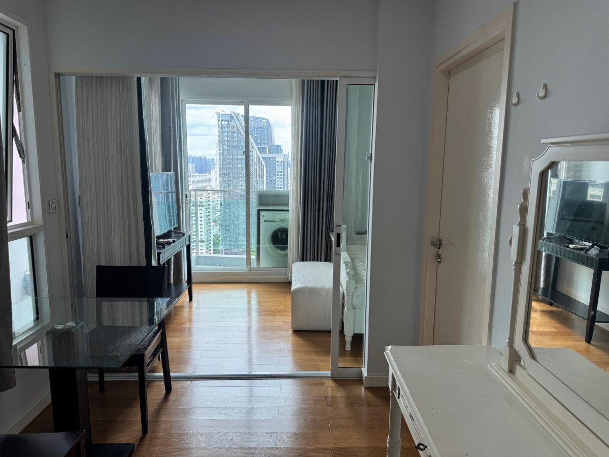 Condolette Ize Ratchathewi | ติดรถไฟฟ้า 50 เมตร (สายสีเขียว) ม.จุฬาลงกรณ์ , Central World , มาบุญครอง