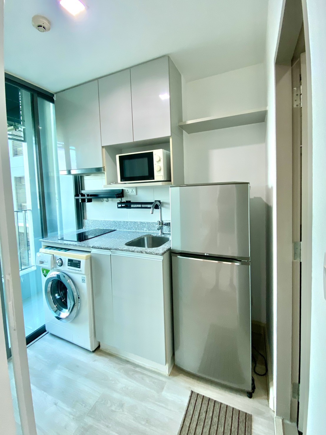 IDEO Mobi Sukhumvit 81 | ห้องว่างพร้อมชม สนใจนัดชมห้องติดต่อได้เลย