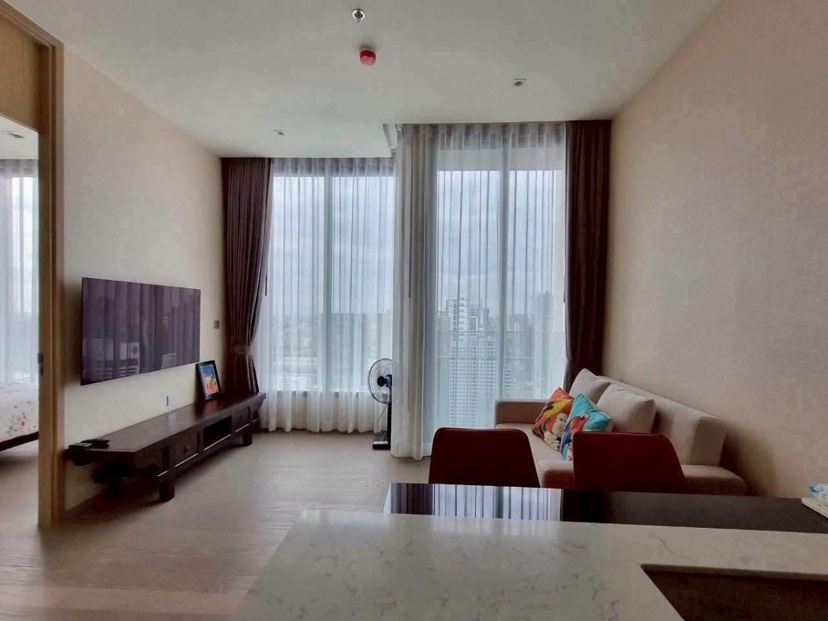 The Esse Sukhumvit 36 | The ESSE Sukhumvit 36 | 1 BR 1 BA Luxury Layout | High-End Finishes, Fully Furnished & Ready to Move