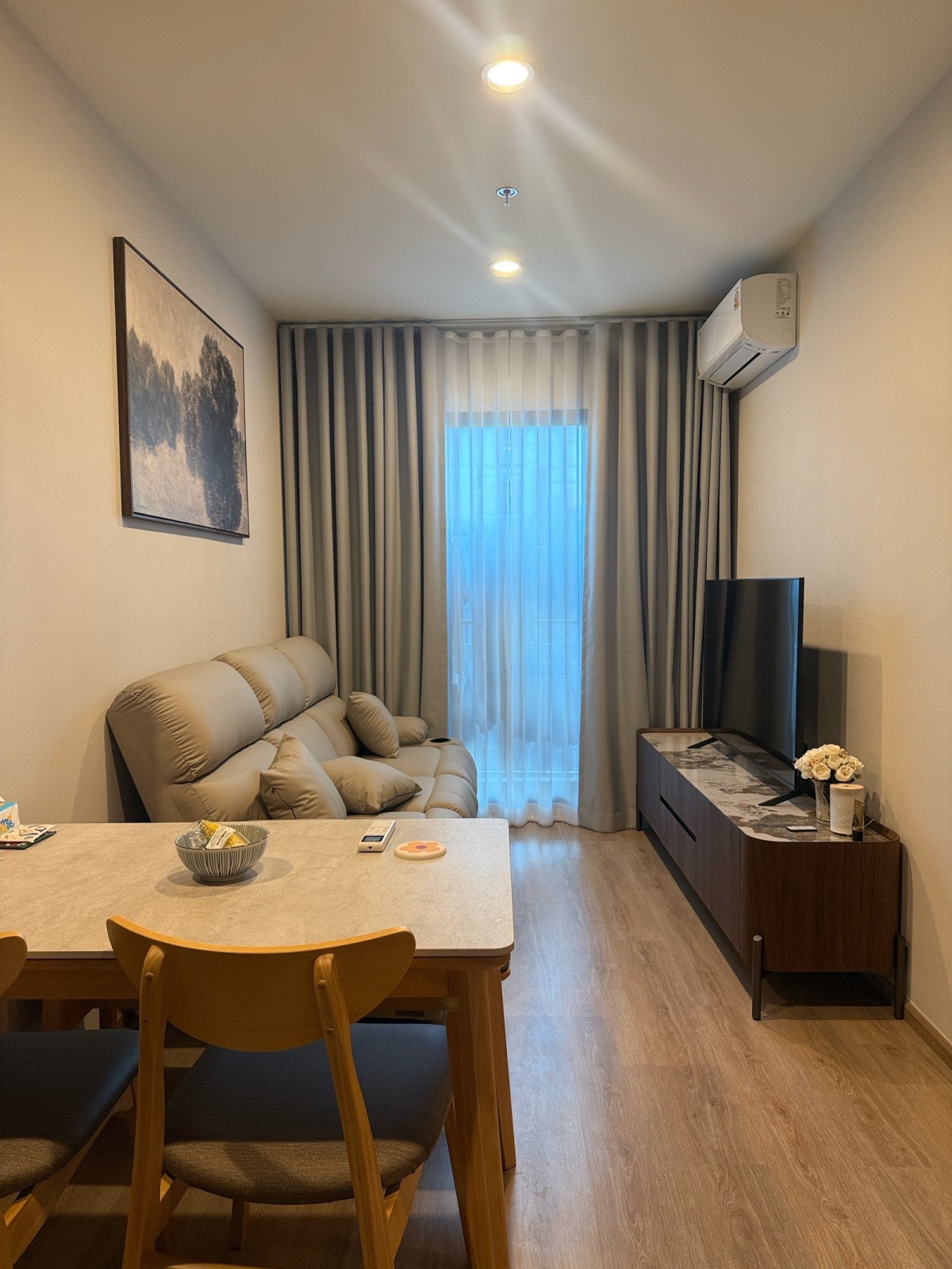 Noble Nue District R9 | 2 ห้องนอน ทิศ N ไม่ร้อน ตกแต่งสวย