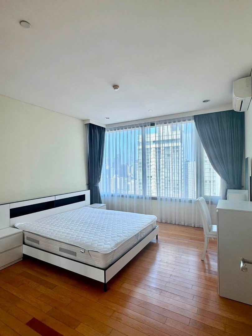 Aguston Sukhumvit 22 | Best Price Pet Friendly 🐶😸🚝close to BTS Phromphong #HL Focus