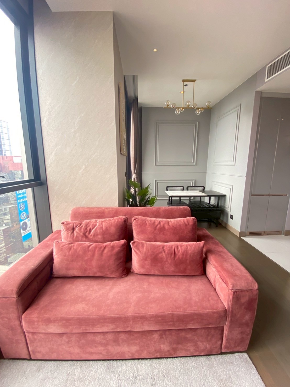 THE ESSE at SINGHA COMPLEX | 🛋️ใกล้ MRT เพชรบุรี