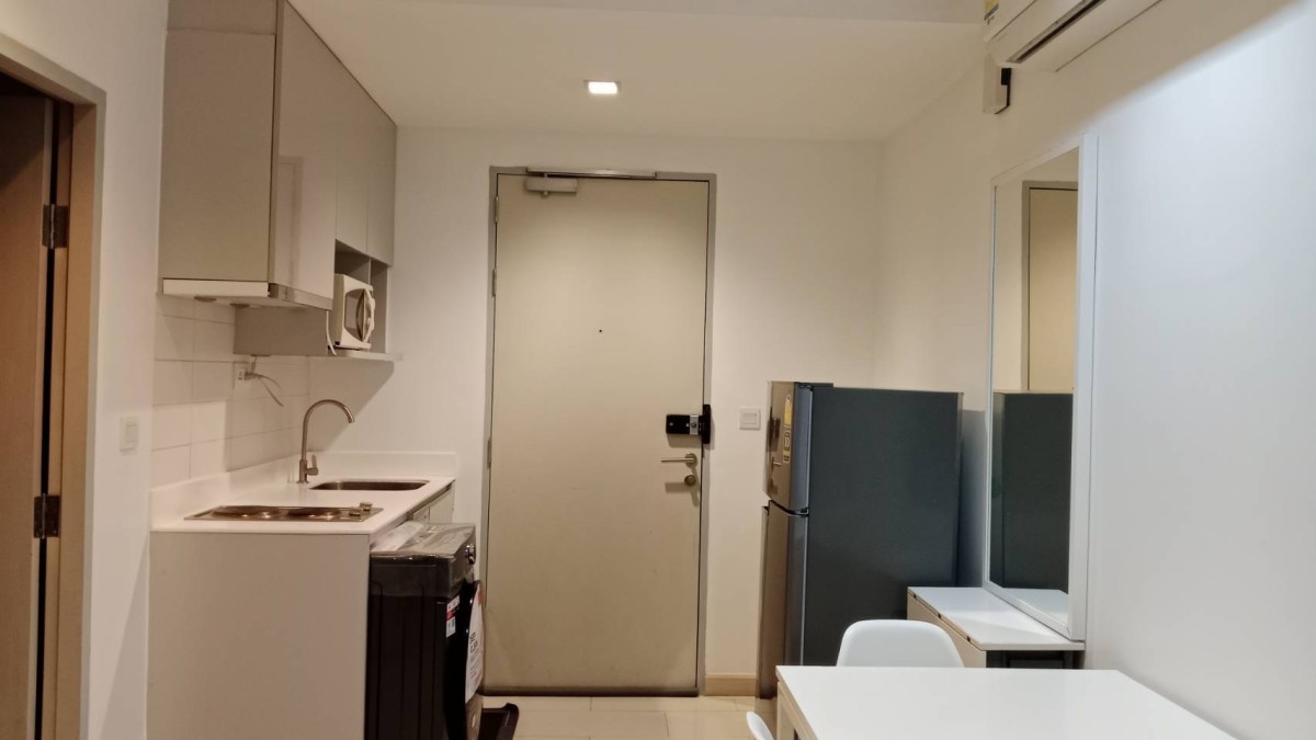 Ideo Sathorn-Taksin | 🚗 เดินทางสะดวก เชื่อมต่อสาทร สีลม และเจริญนคร