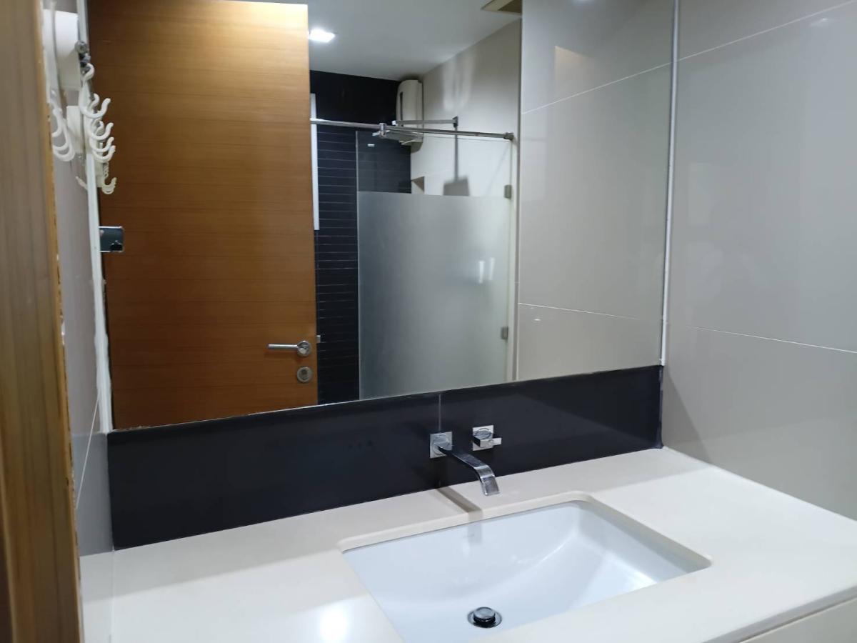 Rhythm Ratchada Huaikwang | Rhythm Ratchada-Huai Khwang | 1 Bedroom 36 ตร.ม. ชั้น 23 | ใกล้ MRT ห้วยขวาง