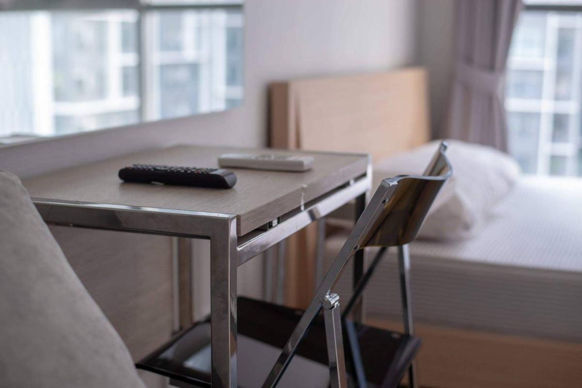 IDEO Mobi Sukhumvit (Soi 81) | IDEO Mobi Sukhumvit 81 | ห้องสตูดิโอ 22 ตร.ม. ชั้น 9 | วิวสวนและสระว่ายน้ำ | 15,500 บาท/เดือน
