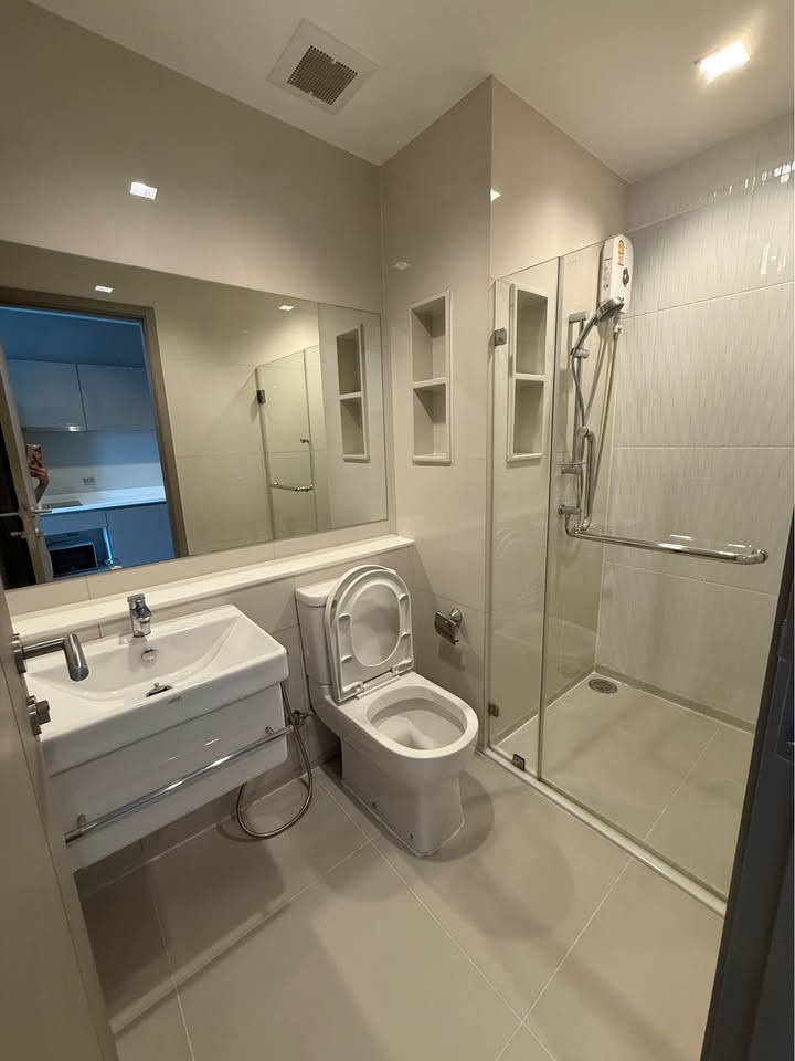 Life Asoke - Rama 9 | Cheapest Deal! 15,000 THB/Month | Life Asoke-Rama 9 | Big Size 29 SQM | Best Price in Project, 300m to MRT!