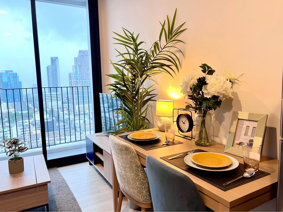 XT Ekkamai | tylish Executive Suite! XT Ekkamai | Spacious 31 SQM 1 BR 1 BA | Modern Design, Top-Class Facilities, Ready to Move In