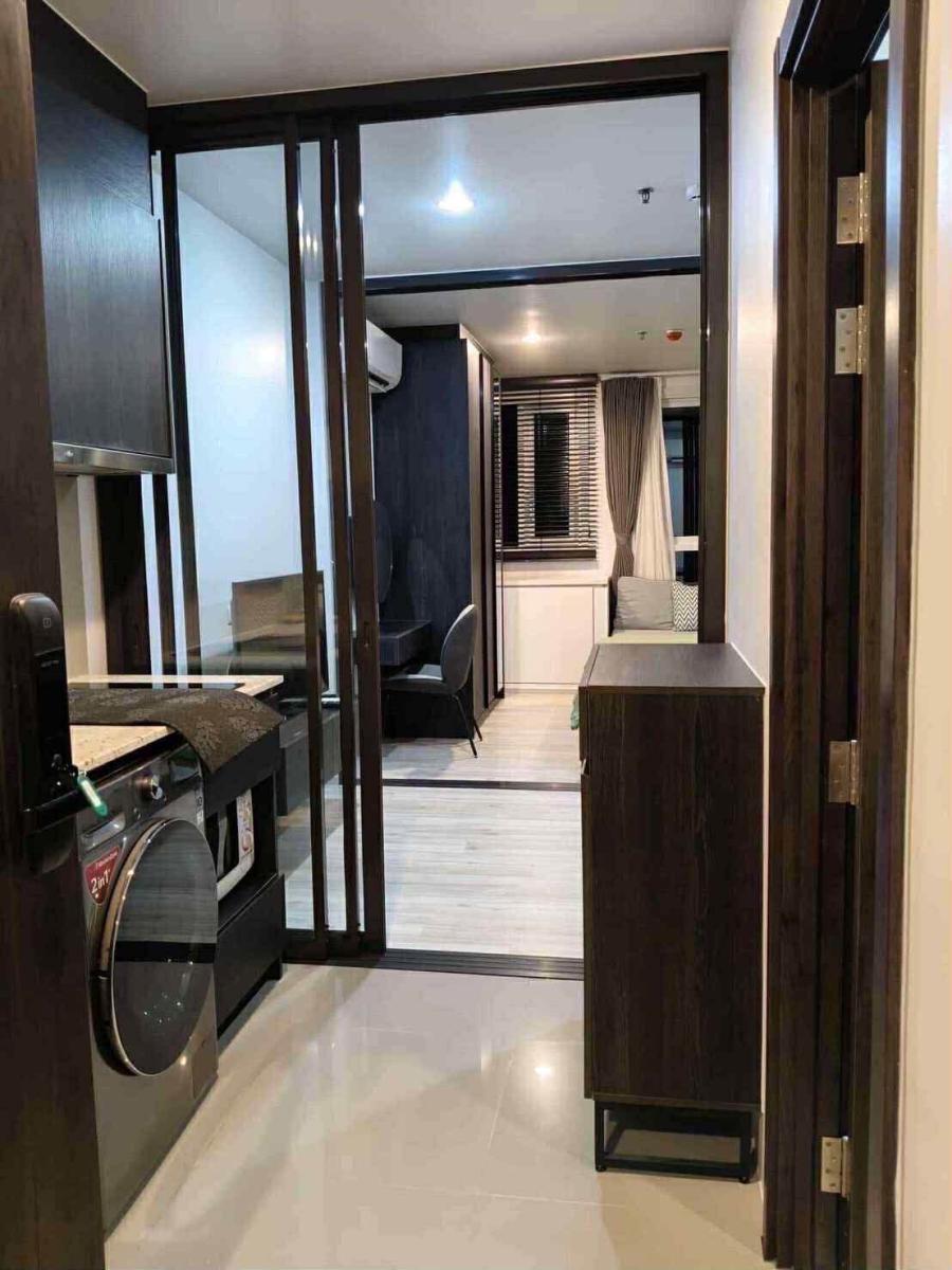 XT Ekkamai | Stylish Executive Suite! XT Ekkamai | Spacious 31 SQM 1 BR 1 BA | Modern Design, Top-Class Facilities, Ready to Move In