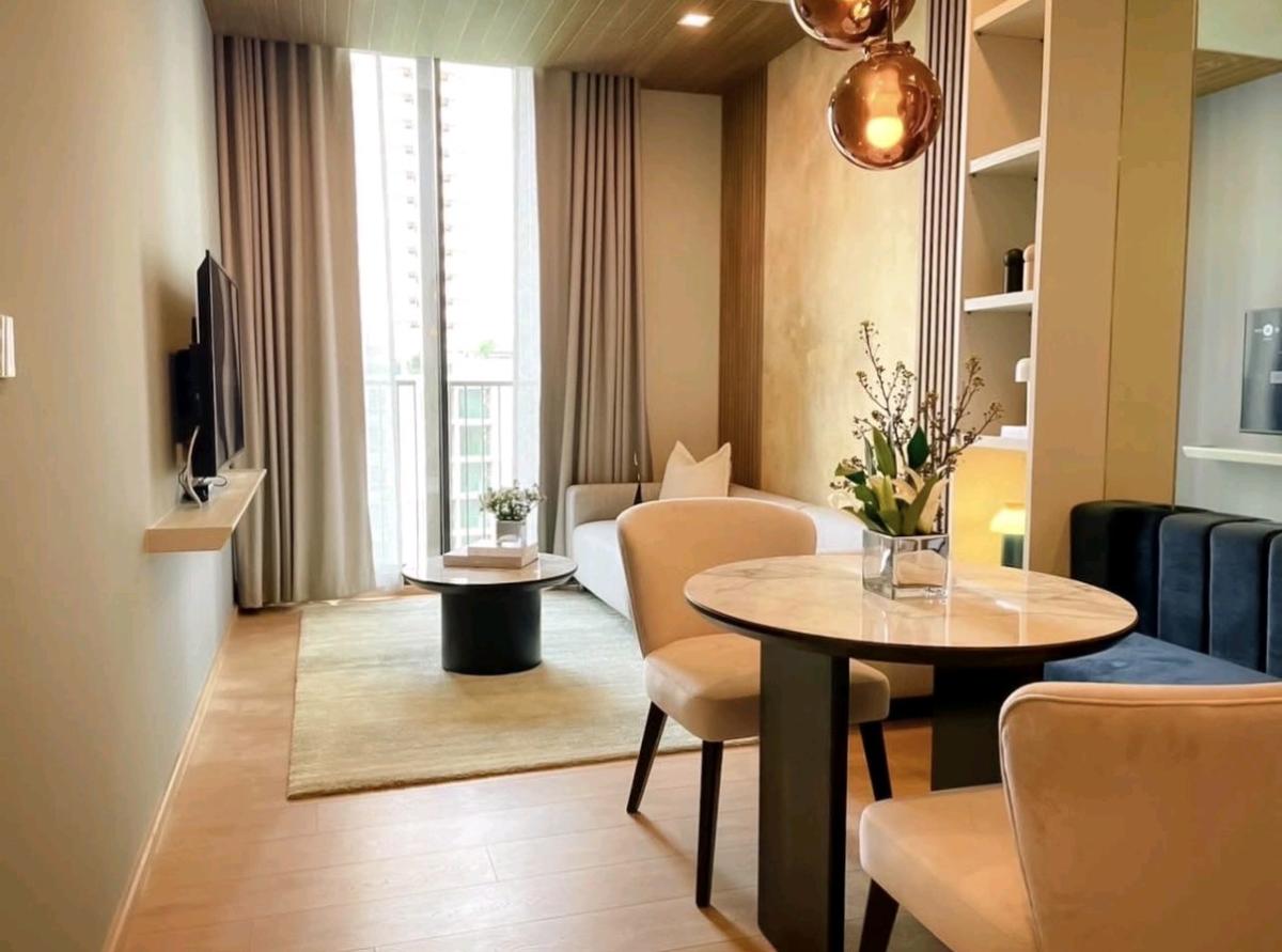 Noble Around Sukhumvit 33 | Modern unit | greenery view