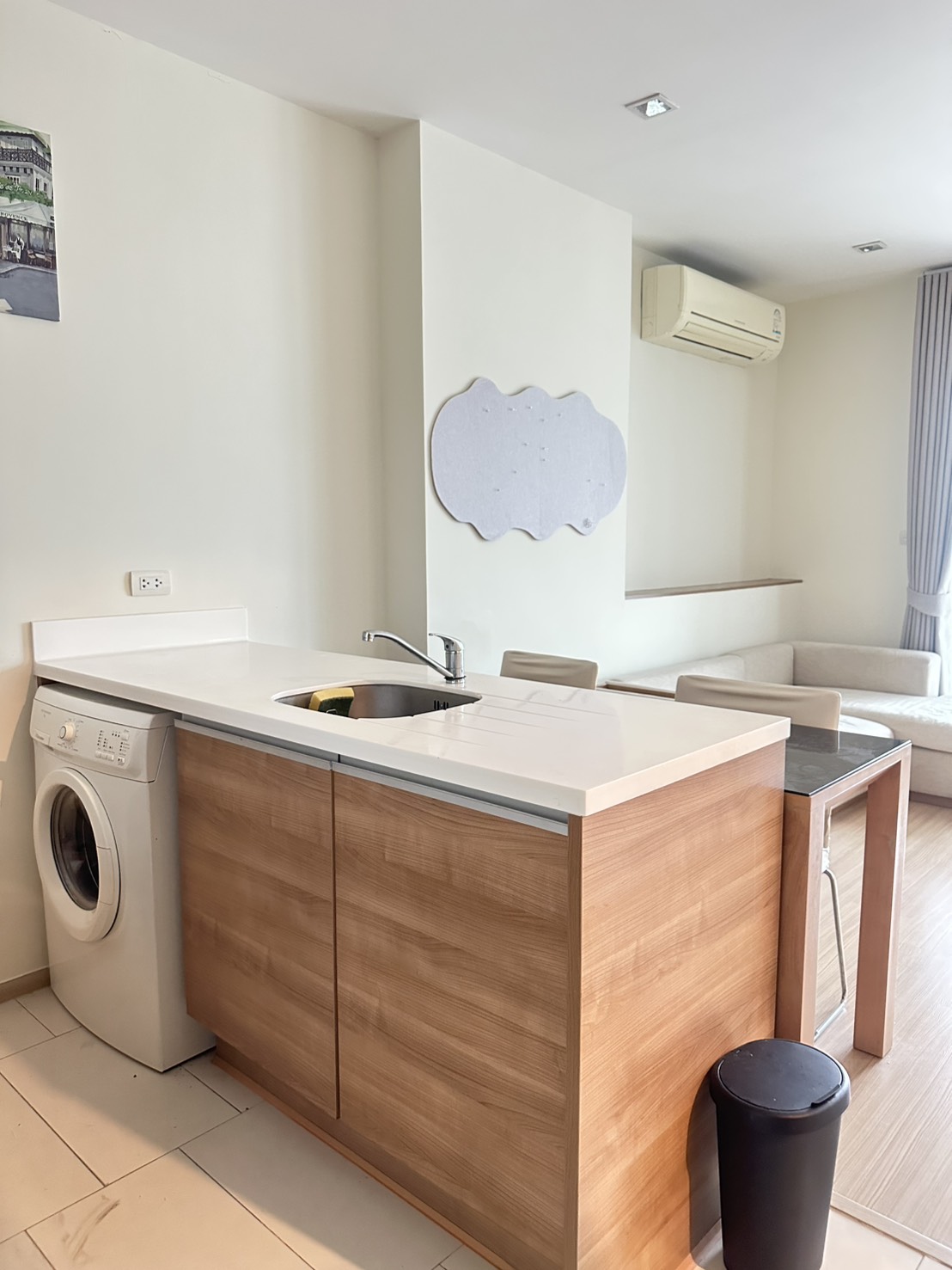Rhythm Ratchada - Huaykwang | RHYTHM Ratchada–Huai Khwang | 1 Bedroom 46 SQ.M. | ชั้น 28 | วิวเมือง | Fully Furnished